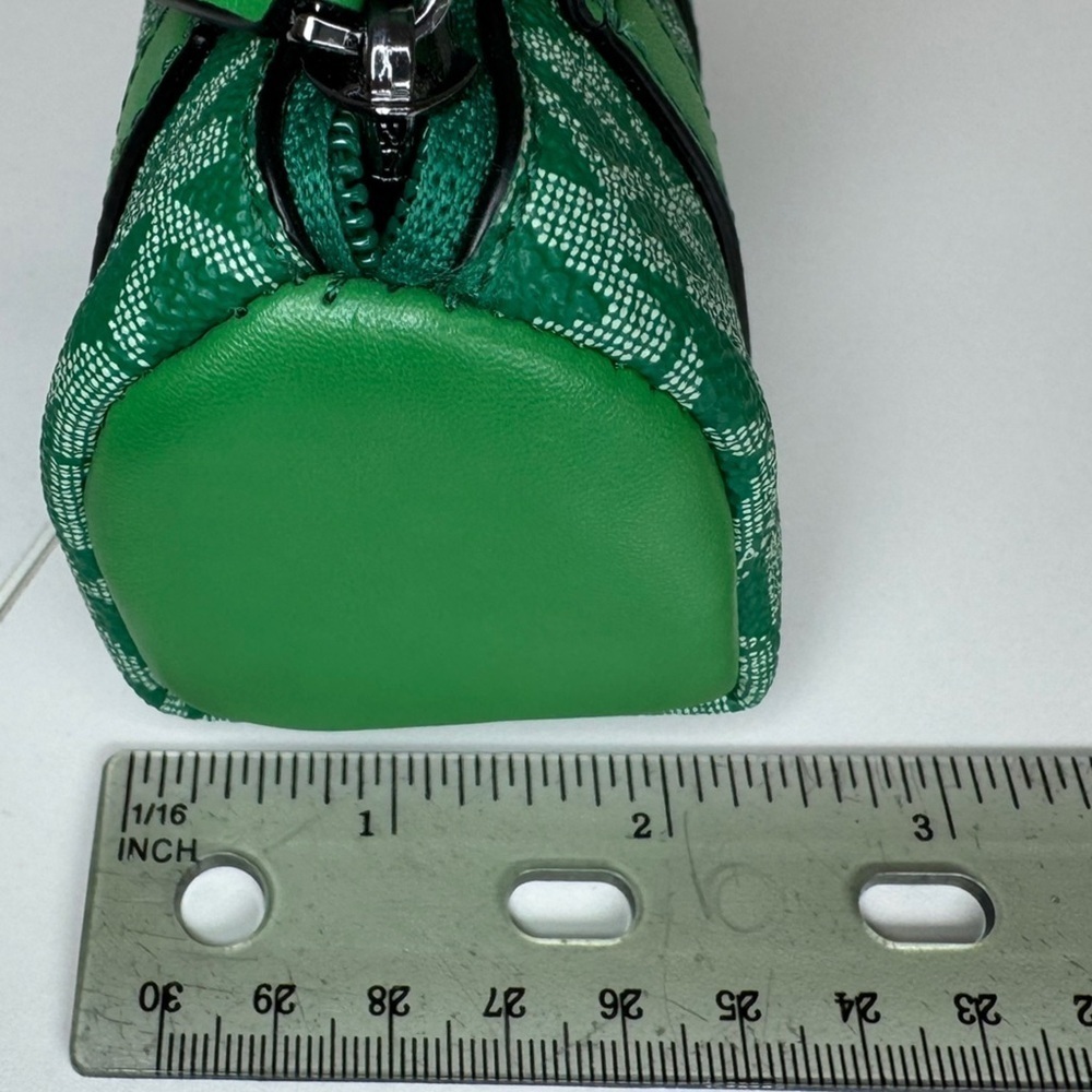Michael Kors Vibrant Green Mini-Duffle Keychain - Picture 11 of 14